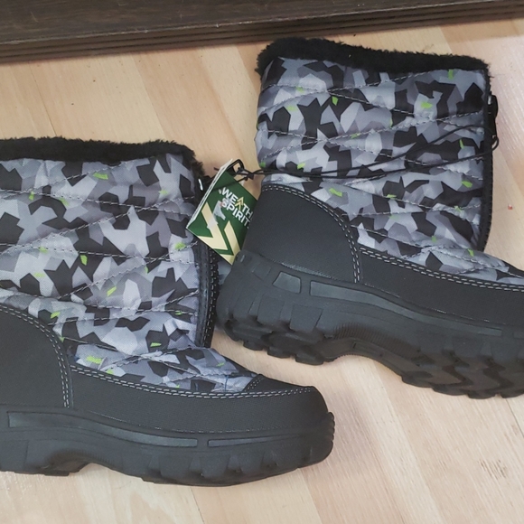 weather spirits boots